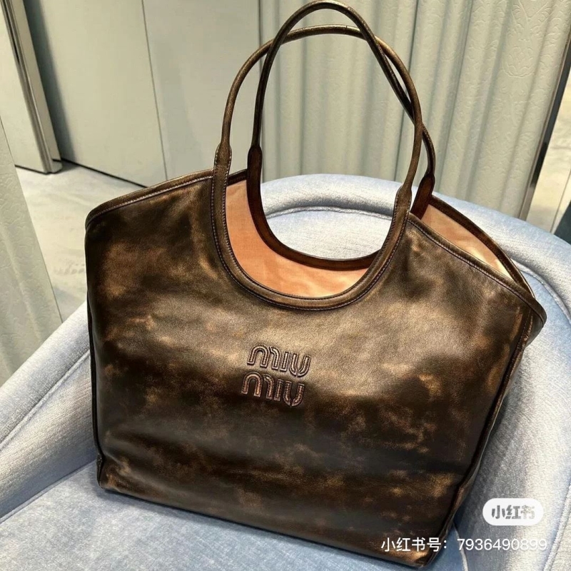 Miu Miu Tote Bags